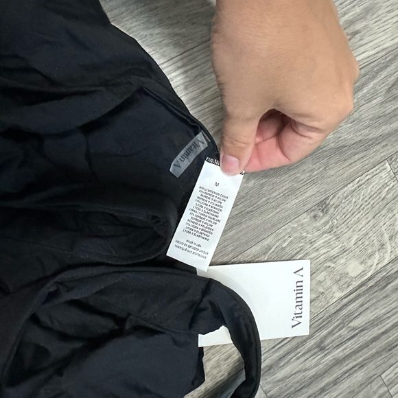 NWT Tuckernuck Vitamin A Mika One Piece Black M - Picture 5 of 5